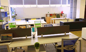 美鑫家具展廳現(xiàn)場(chǎng)圖